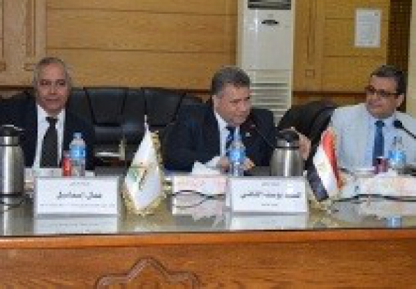 “We have to pre-solve the mistakes and work as a team” says the university president to the mangers of the departments in Benha University