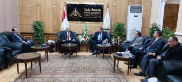 BU president hosts the delegation of Upper Egypt development authority in the Cabinet