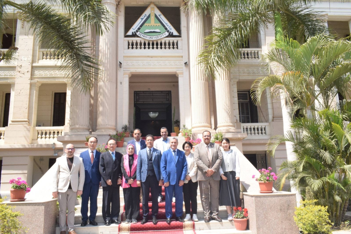 Benha University President Welcomes Delegation from Huazhong Agricultural University (China)
