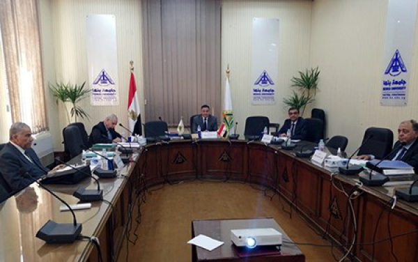 Leadership Committee at Benha University Receives Applicants for Leadership Positions